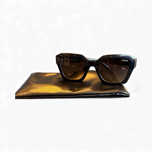 Levi's NWT Women's Sunglasses - Picture 2 of 8